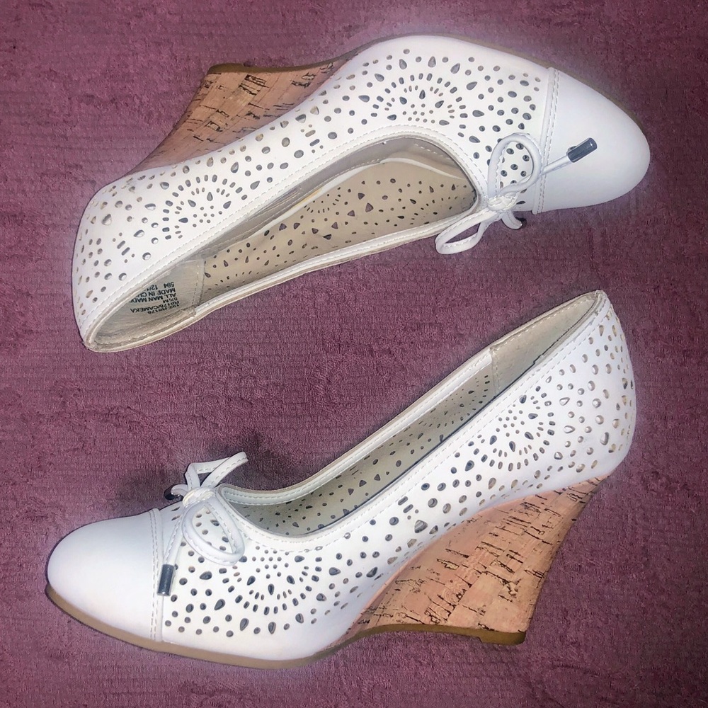 Rialto Dress Wedges 🤍 - Picture 3 of 13